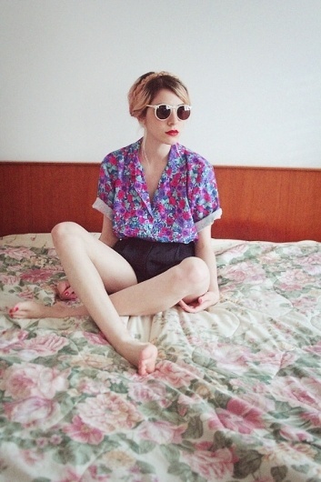 (8) Tumblr #girl #sunglasses #bed #fashion #female