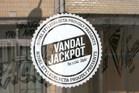 Vandal Jackpot Exhibit 2010 on the Behance Network #jackpot #vandal #portugal