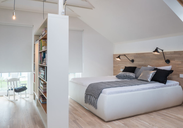 A Family Home with a Black & White Interior in main interior design Category #interior #design #decor #deco #decoration