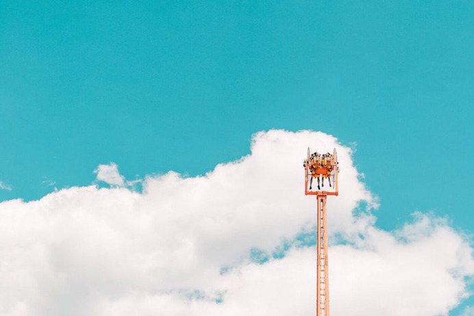 Minimalist and Colorful Urban Photography by Daehyuk Im