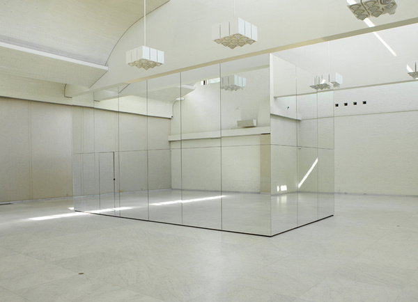 mirrored room of infinite reflections by thilo frank #thilo #closer #is #phoenix #the #frank