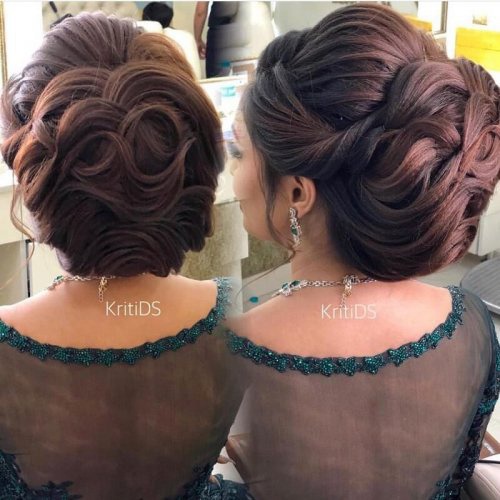 Big Swirly Back Bun With Side Twists