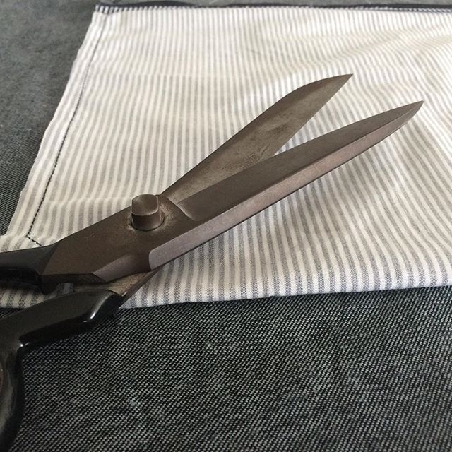 A #progress picture of my #Denim #scissors which I'm using to make a #tailor #made #apron for the bald 'CTF' #guys.