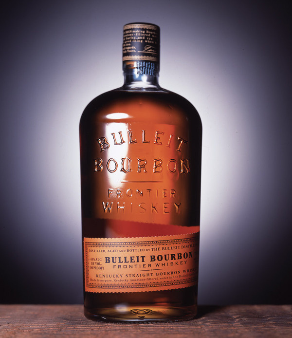 lovely package bulleit bourbon 1 #glass #alcohol #bottle