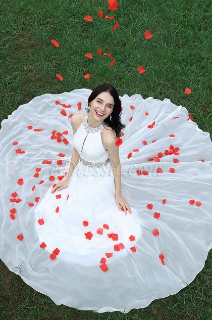 eDressit Charming Halter White Beaded Bridal Gown (01171007)