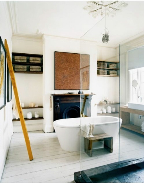 tumblr_n2ztie1sTC1qbo8blo1_500.png (498×634) #bathtub