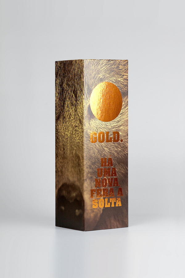 Eristoff Gold Sales Folder Packaging on the Behance Network #print
