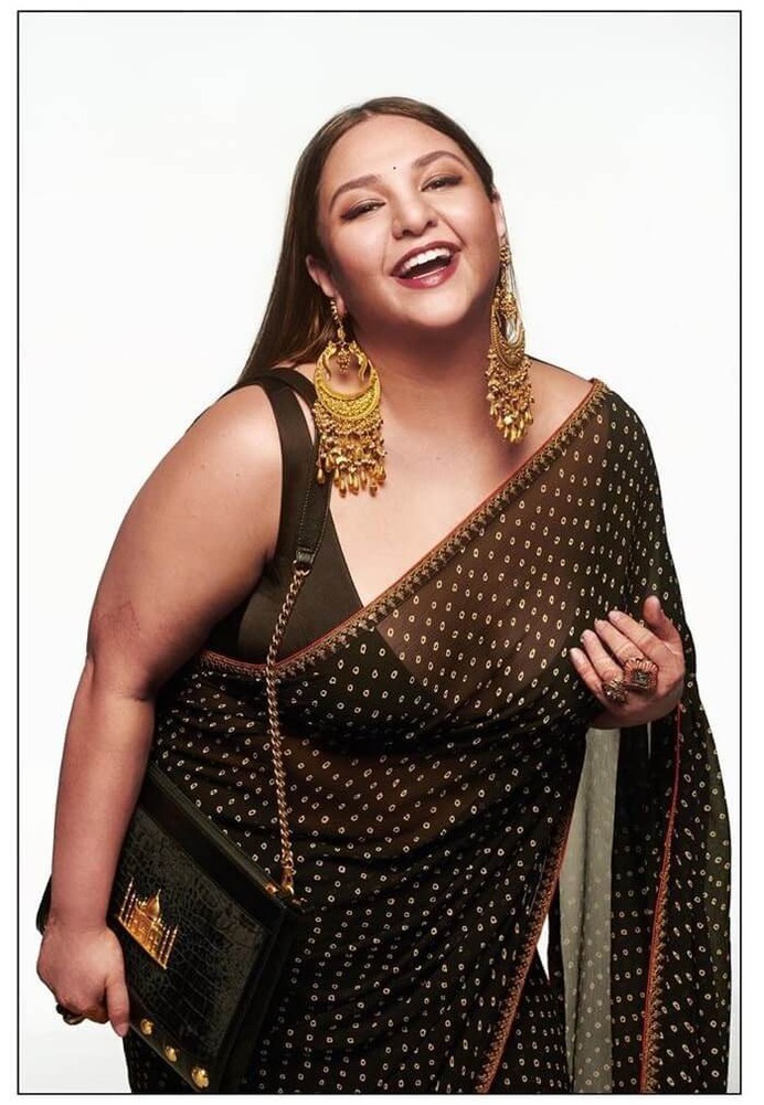 The Neo-Traditional : Mehendi Sari