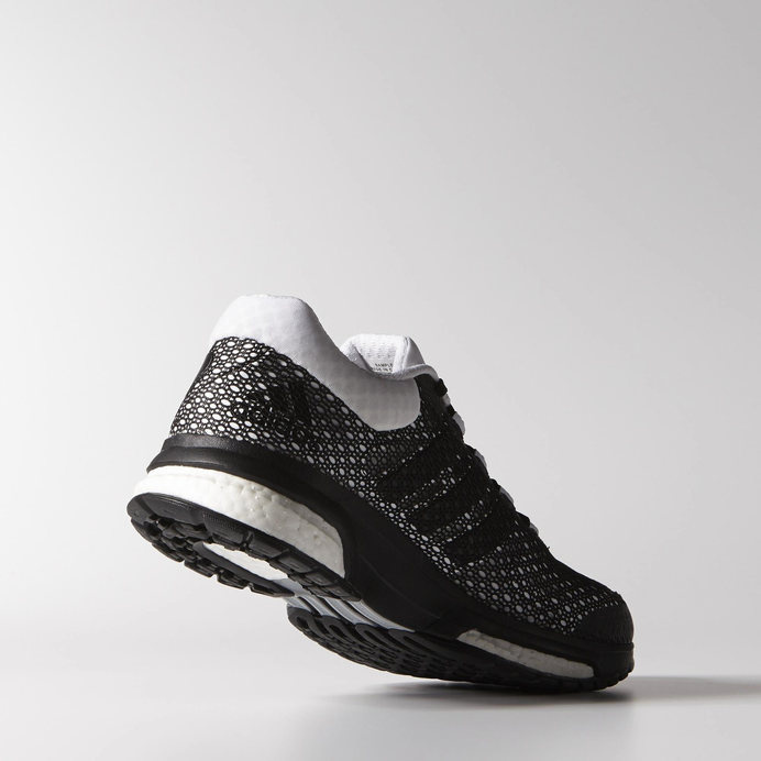 Response 23 Schoenen, Core White / Core White / Core Black, zoom #detail #adidas #sneaker