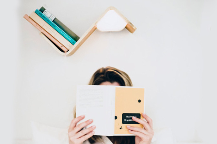 Spend more time #reading with LiliLite– a #bookshelf, a reading light, and a #bookmark all in one! This bedside #lamp is everything you ne