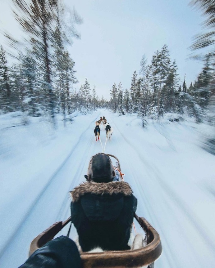 Stunning Adventure Instagrams by Pie Aerts
