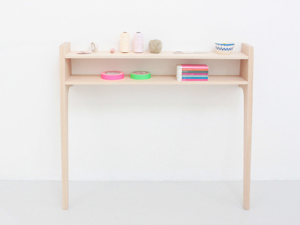 La Console by Caroline Gomez #minimal #desk #workstation