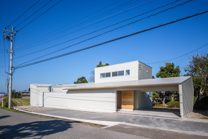 Tidal Wave Residence