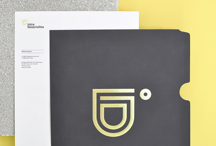 Intra Desarrollos by Firmalt #brand design #stationary