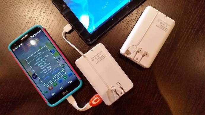 One Card : The Most Powerful Wallet Fitting Battery Charger For Android & iPhones #tech #flow #gadget #gift #ideas #cool