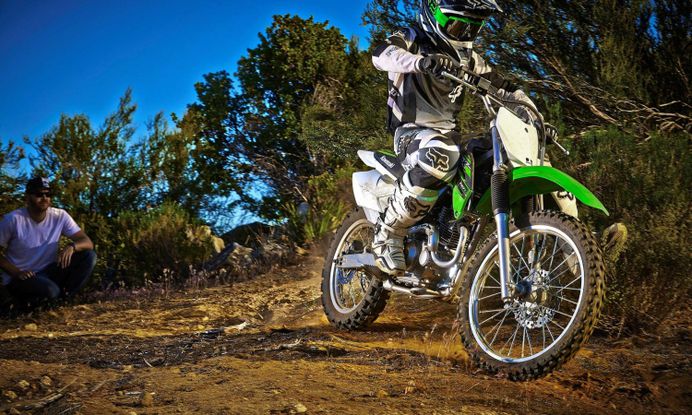 Kawasaki Klx 2016 Latest Hd Wallpaper Download – WallpapersBae