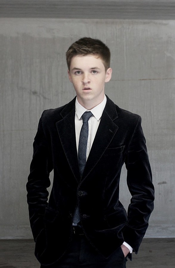 velvet | www.gabrieldesignblog.com #fashion #blazer #velvet