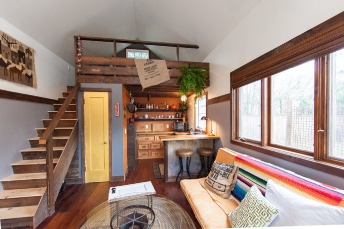 MODERN INSPIRATION FOR SMALL SPACE LIVING