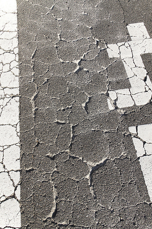 Yoshinori Mizutani | PICDIT #photo #photography #grey