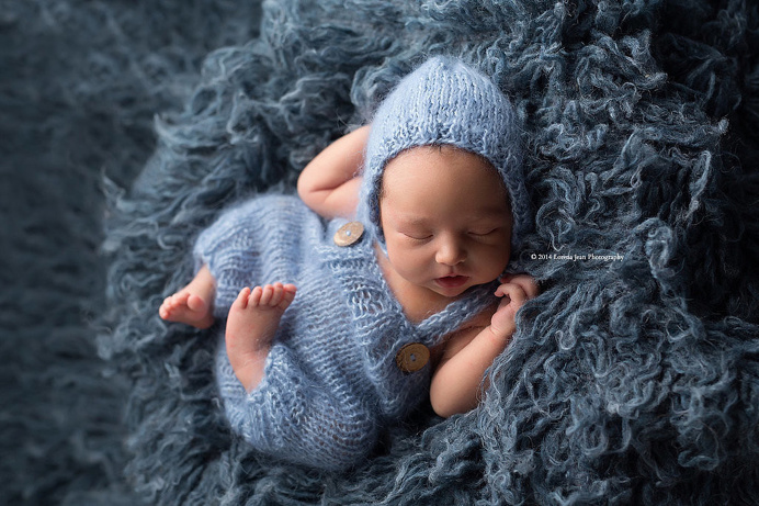 Cute Newborn and Baby Photography #newborn #babyPhotography,