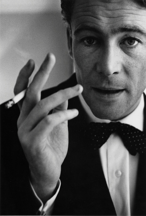 Peter O #film #white #smoke #toole #cigarette #black #peter #photography #and #o