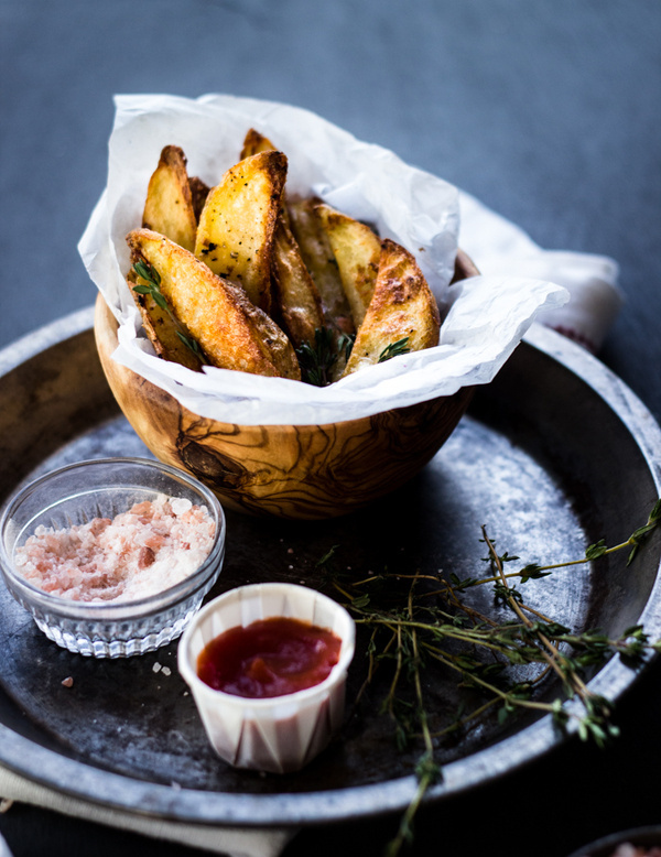 The Best Crispy Oven Fries (with Sriracha, Garlic and Thyme) #food