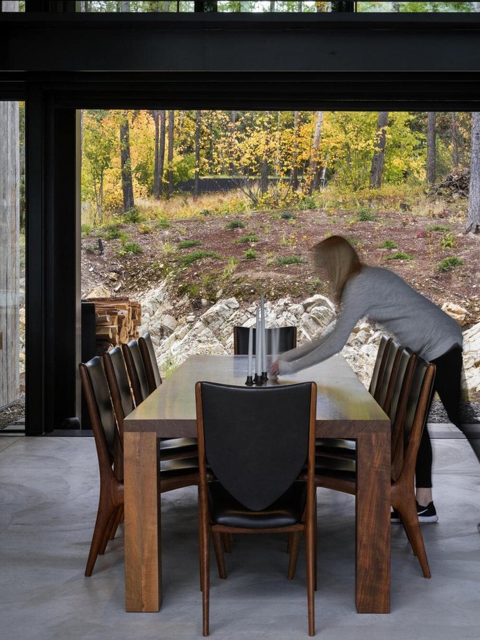 dining area, Olson Kundig