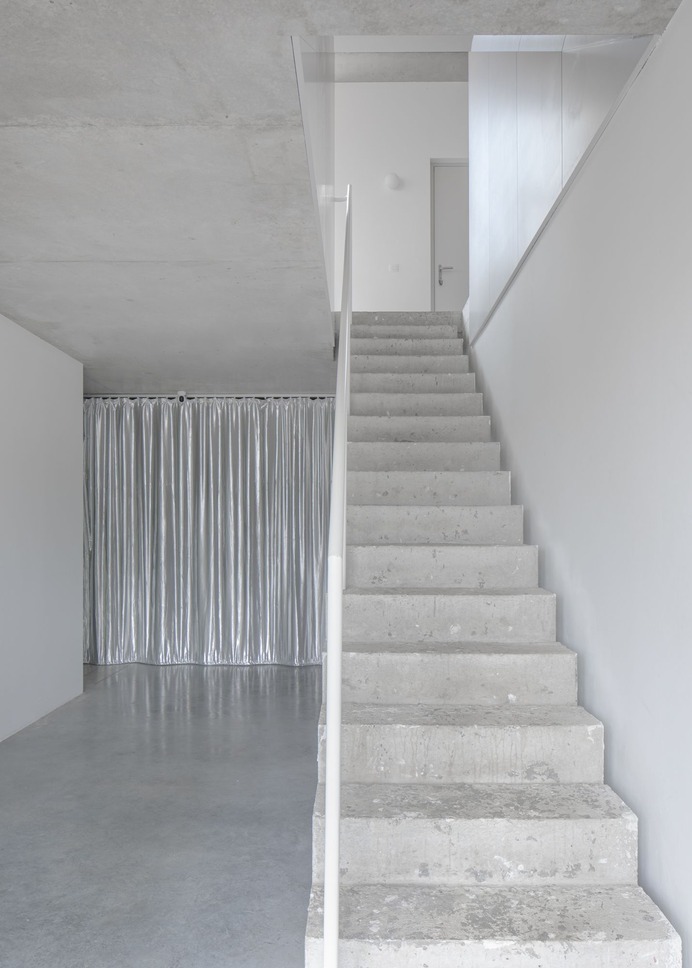 Maison M by Philippe Vander Maren