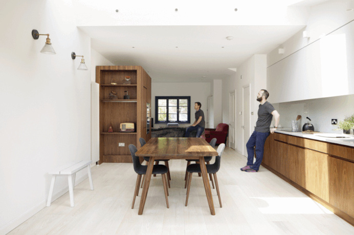 A Kitchen on Wheels / Turner Architects