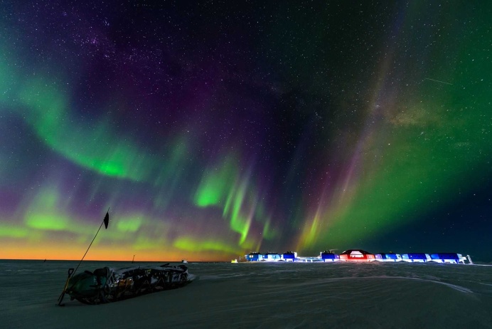 Antarctica 366: Michal Krzysztofowicz Documented His Year in Antarctica