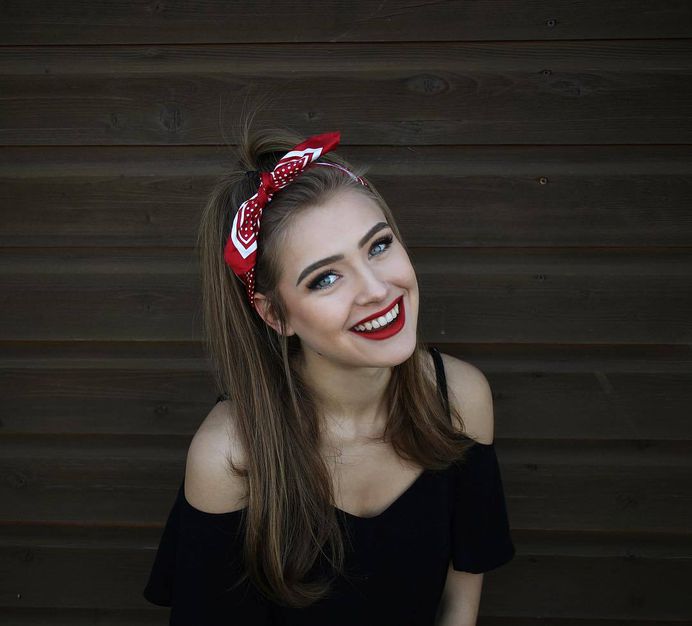 Anna Von Klinski by Robin Franklyn