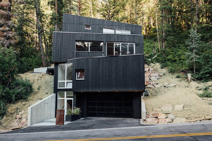 Passiv TreeHaus / Park City Design+Build