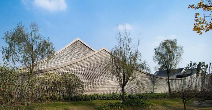 Archi Union Architects: The Lanxi Curtilage | Sgustok Design