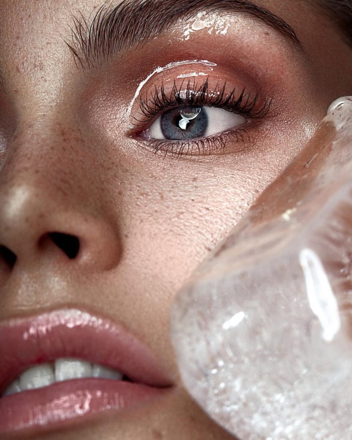 Breathtaking Portraits of Women With Freckles by Sven Barucha