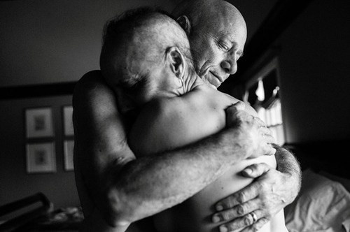 Photo: Howie and Laurel Borowick embraced in their bedroom. Though they shared a lot during their 34-year marriage, they could hardly imagin #white #and #nancy #black #borowick #cancer #love