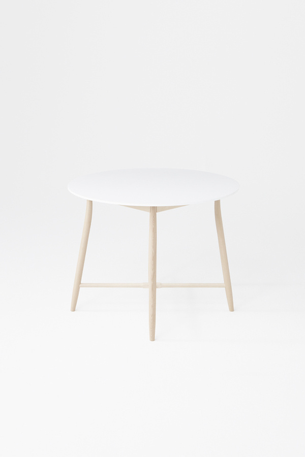 Akimoku Dining Table by Nendo #minimalist #design