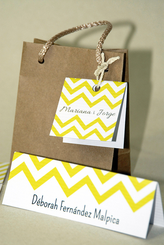 Stationery & Gifts #etiquetas #stickers #mini #impreso #print #label #tarjetas #gift #cards