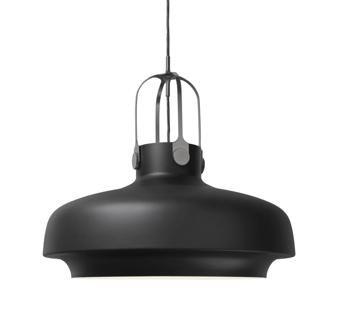 Copenhagen Pendant SC8 by Space Copenhagen for &Tradition. #copenhagenpendant #spacecopenhagen #andtradition #pendantlamp #industrial