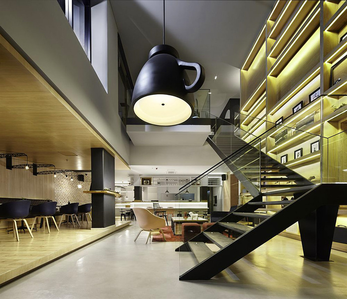 Click Clack Hotel: The Modern Place to Stay When in Bogota, Colombia #hotel #colombia #interios #bogota