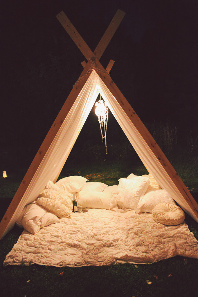 beautiful and simple #shelter #nest #outdoors #space #simple #hut #light