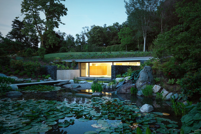 pool house