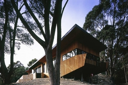 Wall of Warburton House » ISO50 Blog – The Blog of Scott Hansen (Tycho / ISO50) #wood #australian #architecture #house