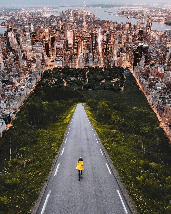 Dreamlike Photo Manipulations by Manuel Berrío