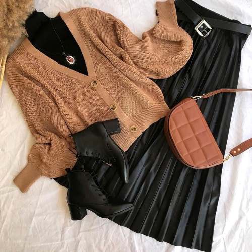 The hottest and the trendiest looks of the season | Just Trendy Girls