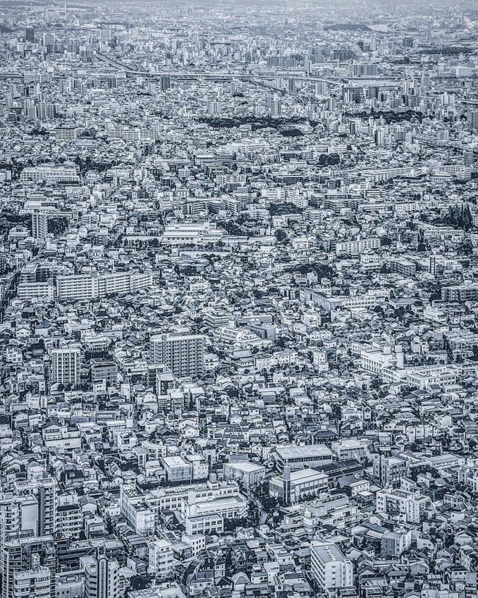 Cyberpunk and Futuristic Urban Landscapes by Yoshito Hasaka