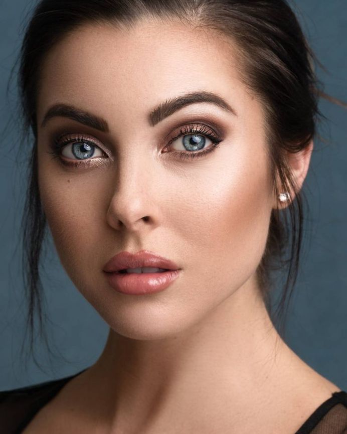 Mesmerizing Fashion and Beauty Portrait Photography by Miguel Quiles