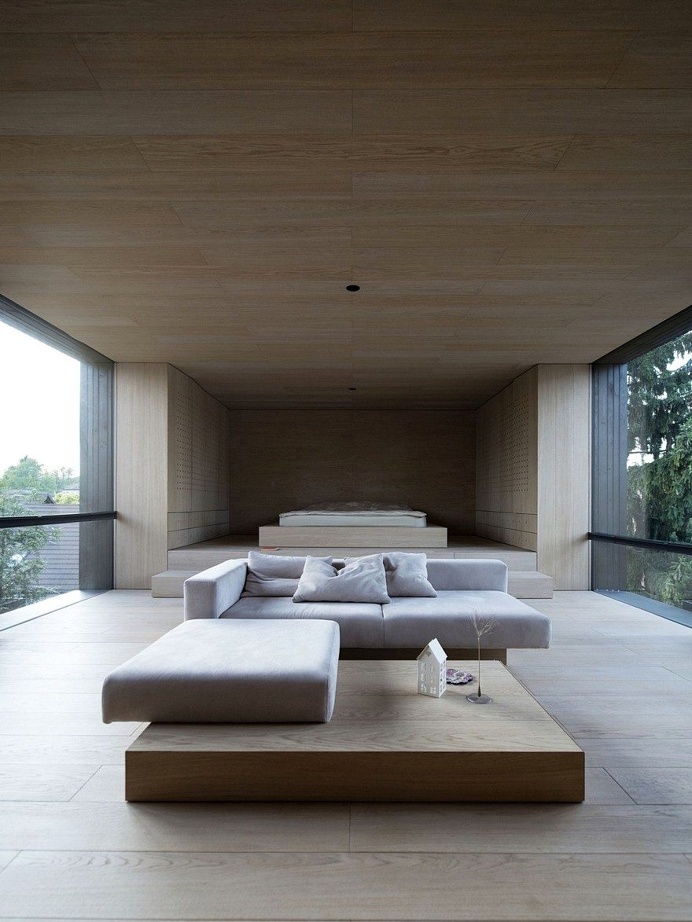 A 1934 Ljubljana House Receives an Extension Consisting of Three Cubic Volumes 9