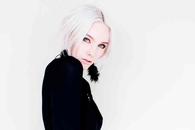 Fashion Photography by Marcus Solomon #photography #white #black #and
