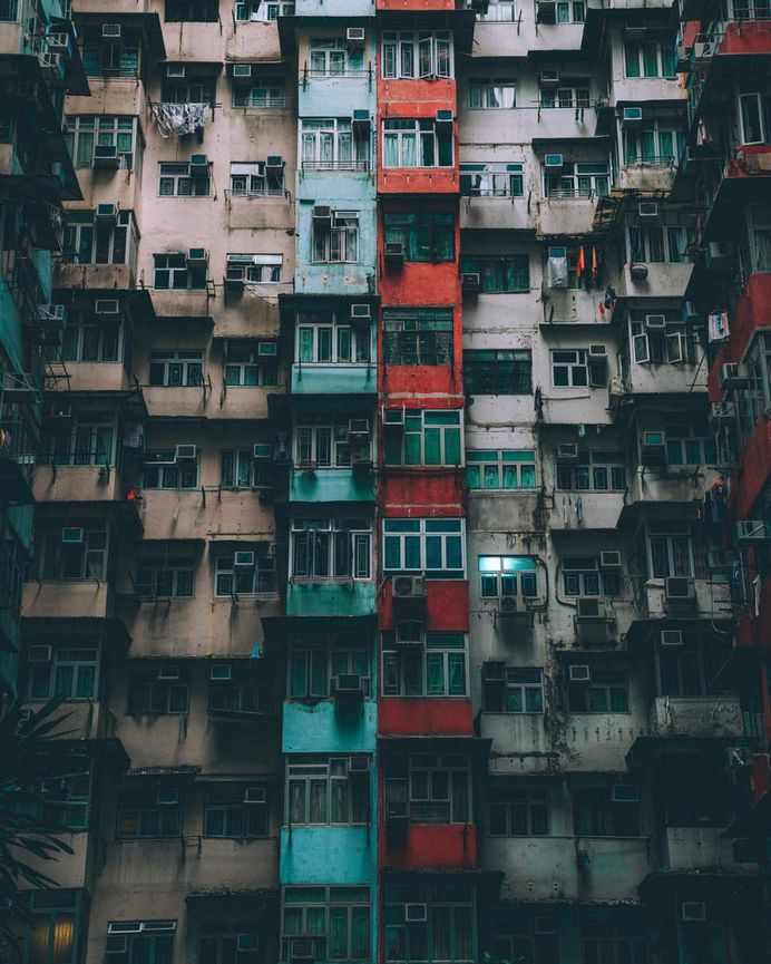 #streets_vision: Vibrant Street and Urban Photography by Jordan Bank