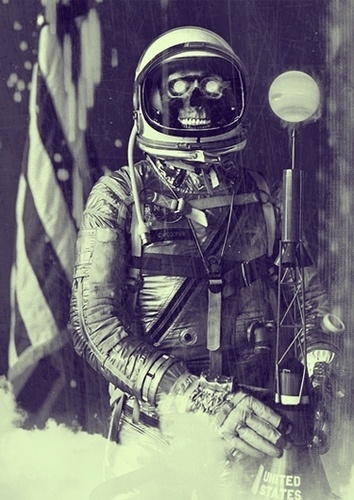 40 rovers #astronaut #skull #space